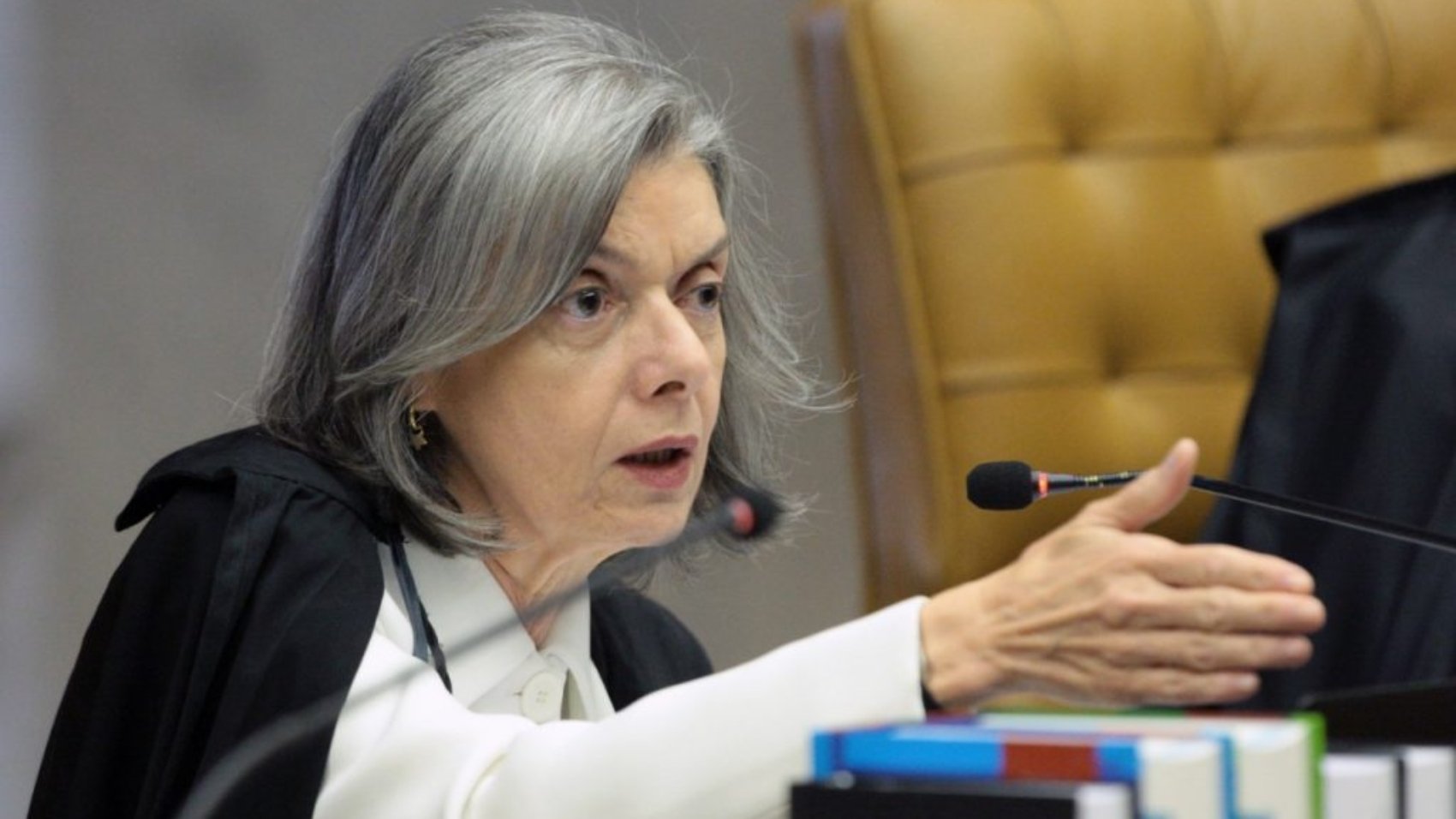 e7f42c11f932e87a18aee5c2af3694be-1024x682-1024x682