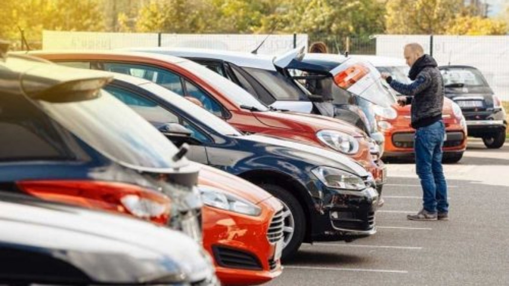 used-car-shopping-834x541-e1616700440141