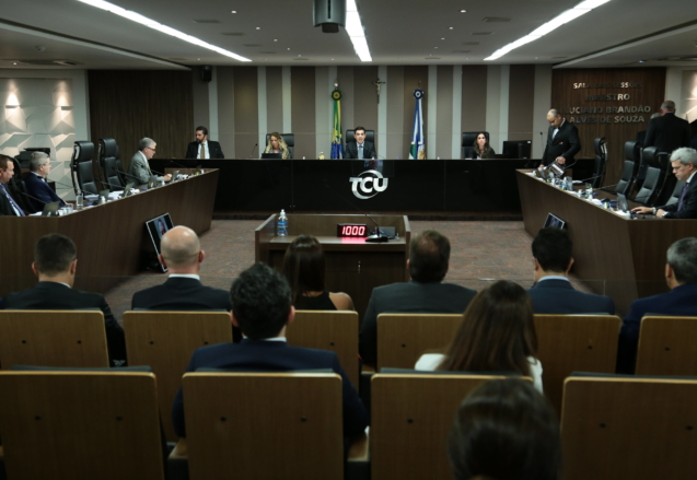 sessao-tribunal-de-contas-da-uniao